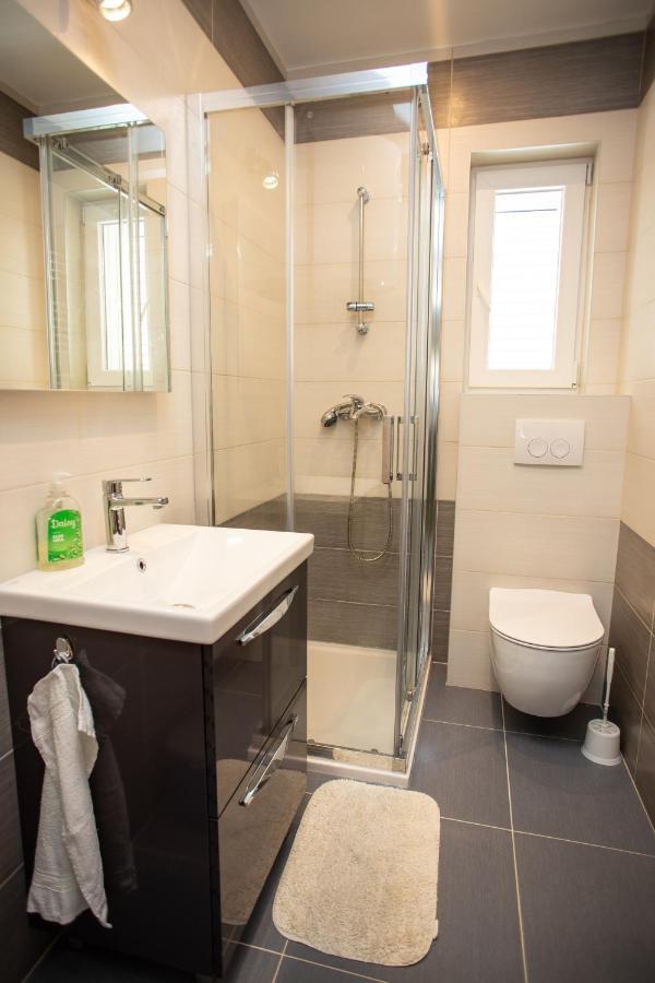 Apartment Katarina Novalja Zewnętrze zdjęcie
